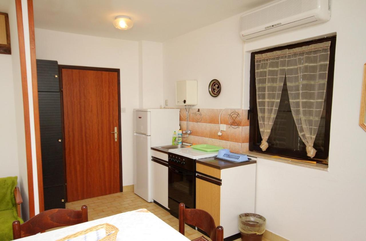 Apartment Krk 5318A Krk Town Exterior photo